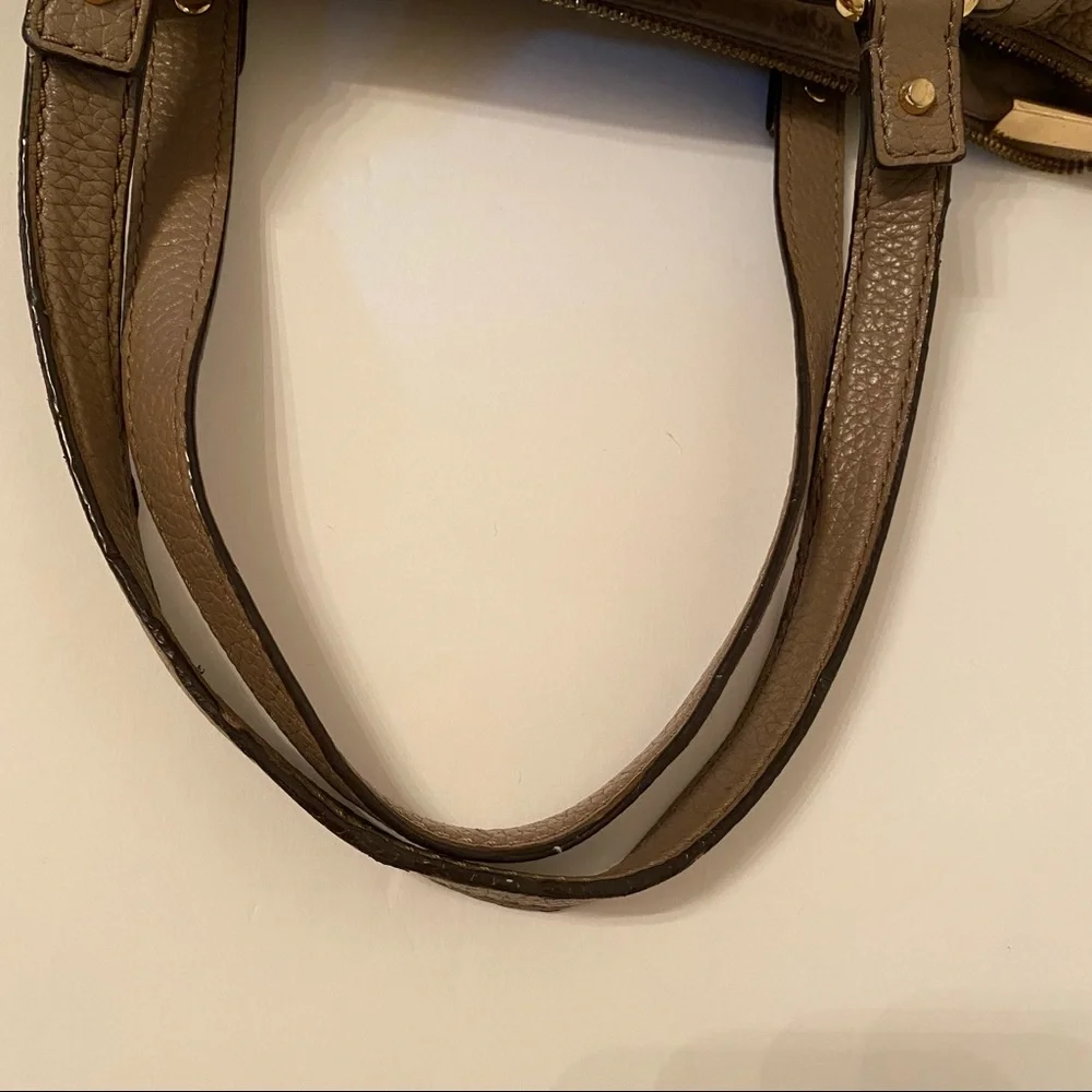 MICHAEL KORS BAG TOTE LONG STRAP TAUPE TAN GRAY PEBBLED LEATHER ZIP TOP